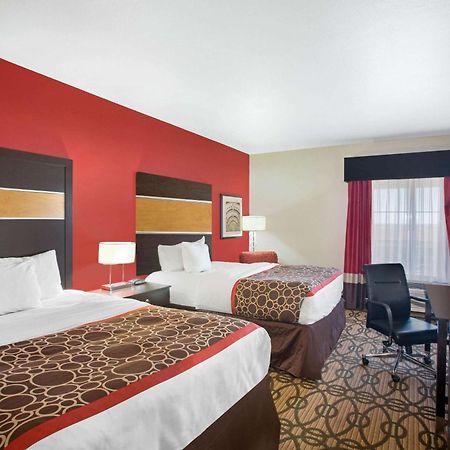 La Quinta By Wyndham Pearsall Exterior foto